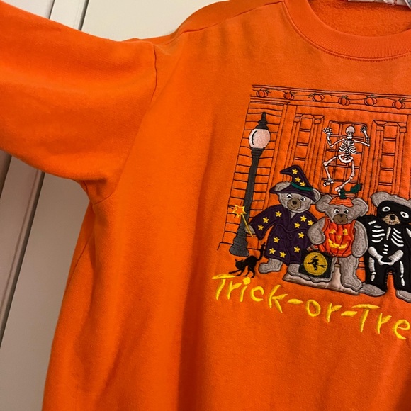 Basic Editions Orange Halloween Sweatshirt - Picture 3 of 6
